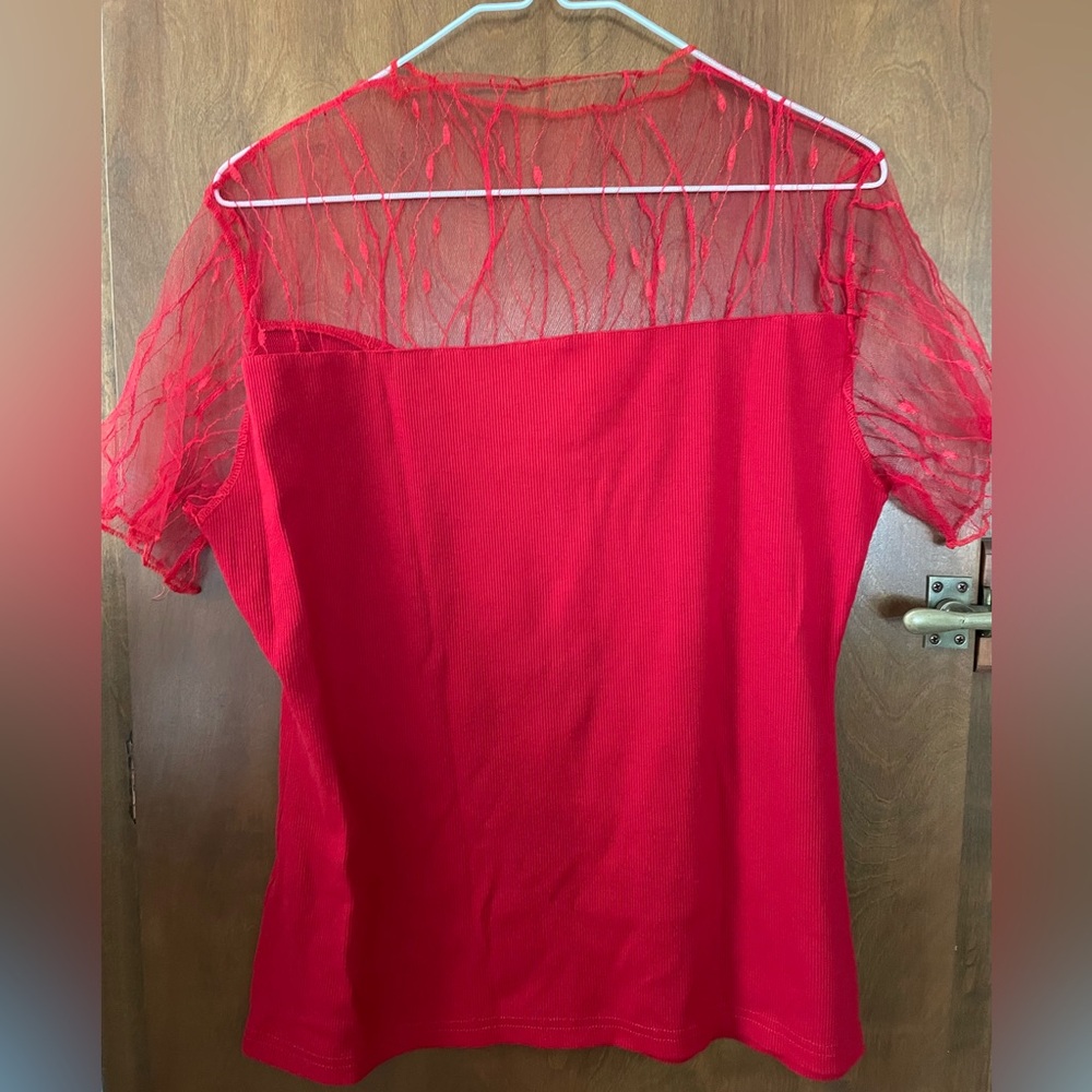 Beautiful Red Ribbed and Lace Top - Picture 3 of 5